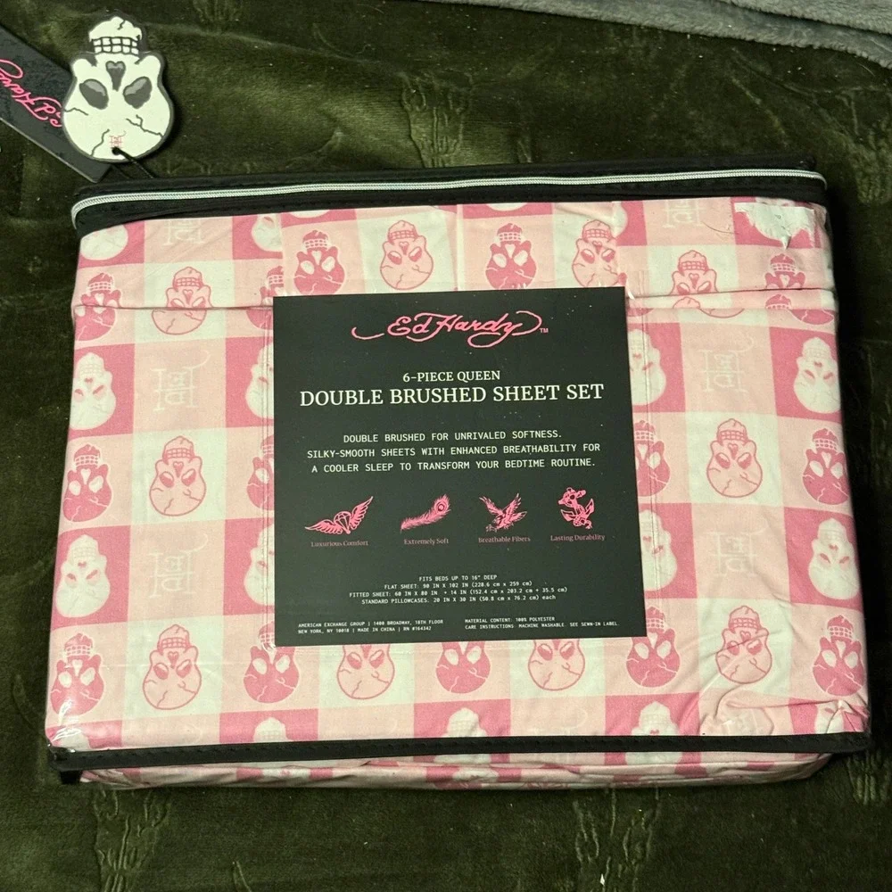 Ed Hardy ed hardy